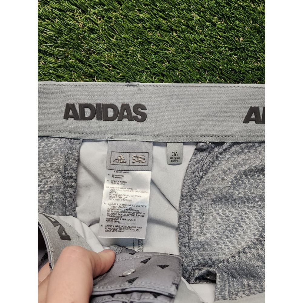 Adidas ULTIMATE 365 Adidas Badge of Sport Print Logo Golf Shorts  Size 36 $70 - Picture 4 of 8
